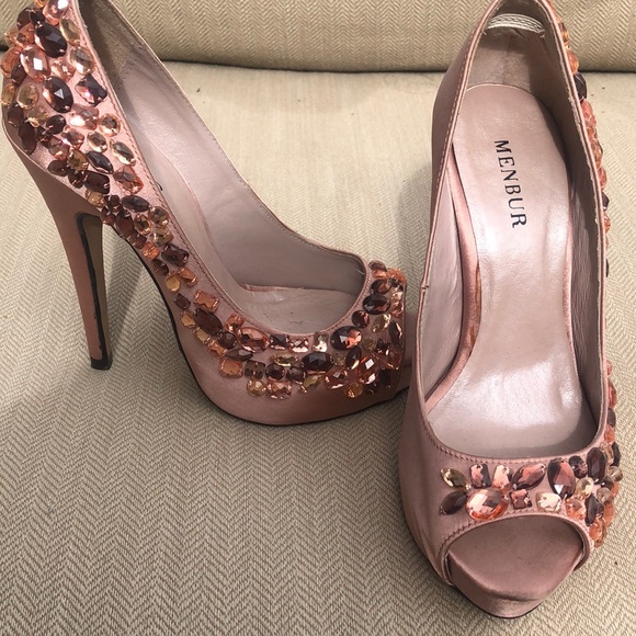 High heels - Picture 2 of 7